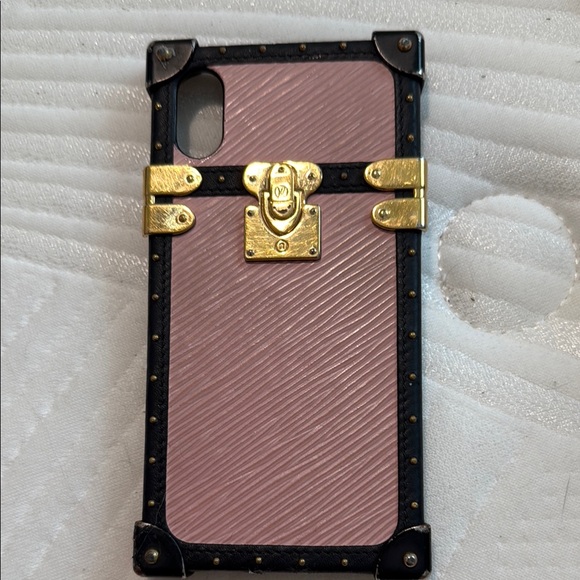 Louis Vuitton trunk Luxury Pink and Black iPhone Case